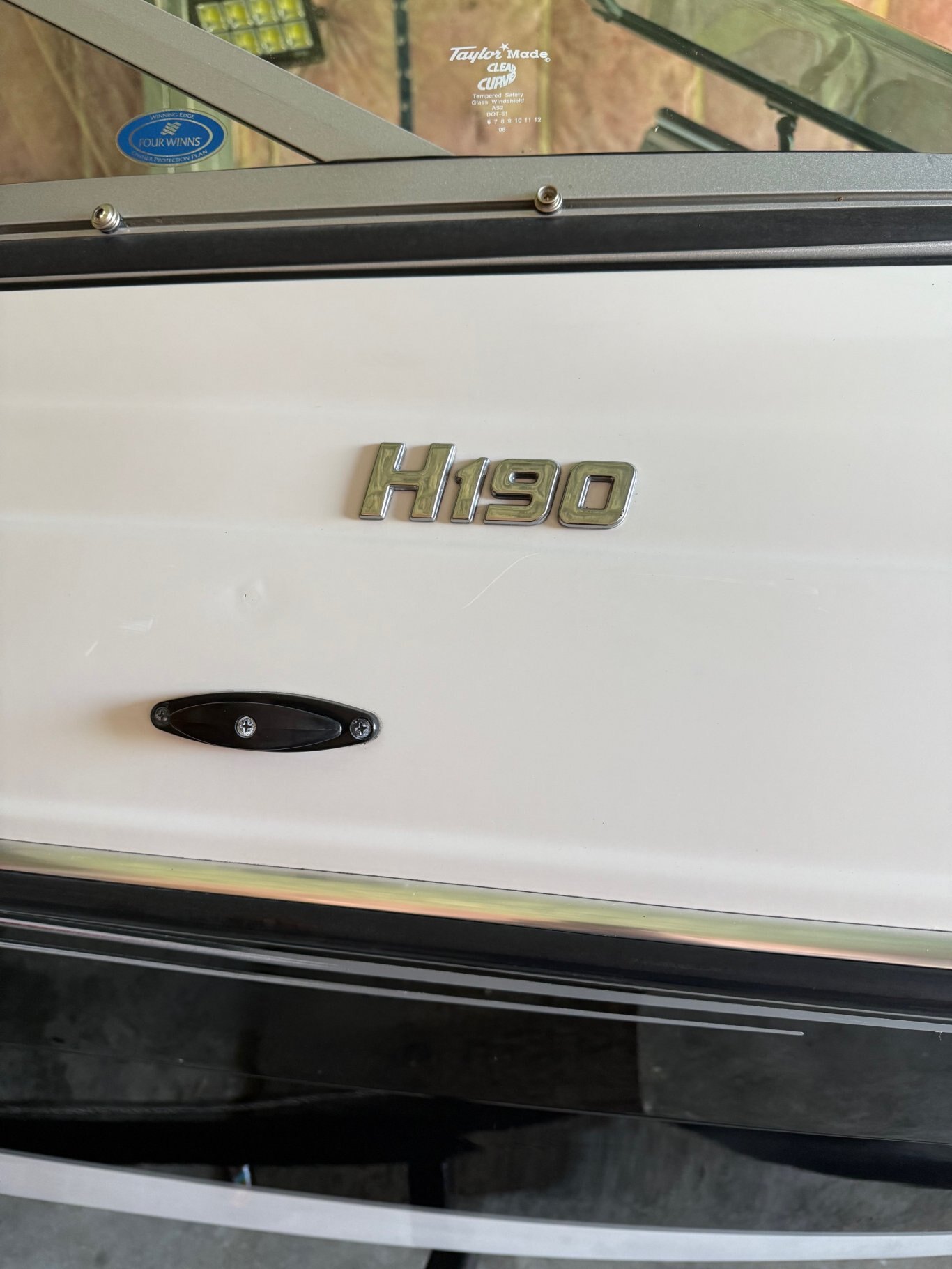 2008 FourWinns H190 Gently Used Very Low Hours for the year,