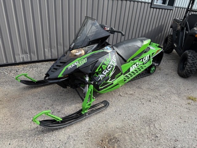 2016 Arctic Cat ZR 7000 RR LOW KM's!!!!