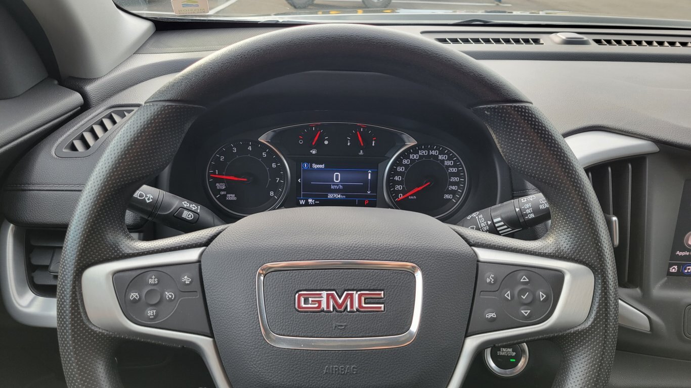 2024 GMC Terrain SLE Elevation