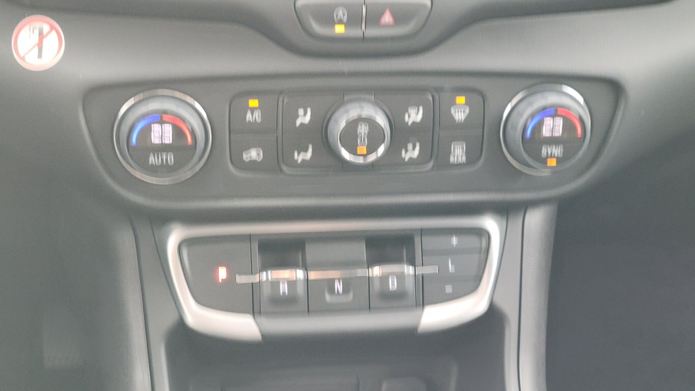 2024 GMC Terrain SLE Elevation