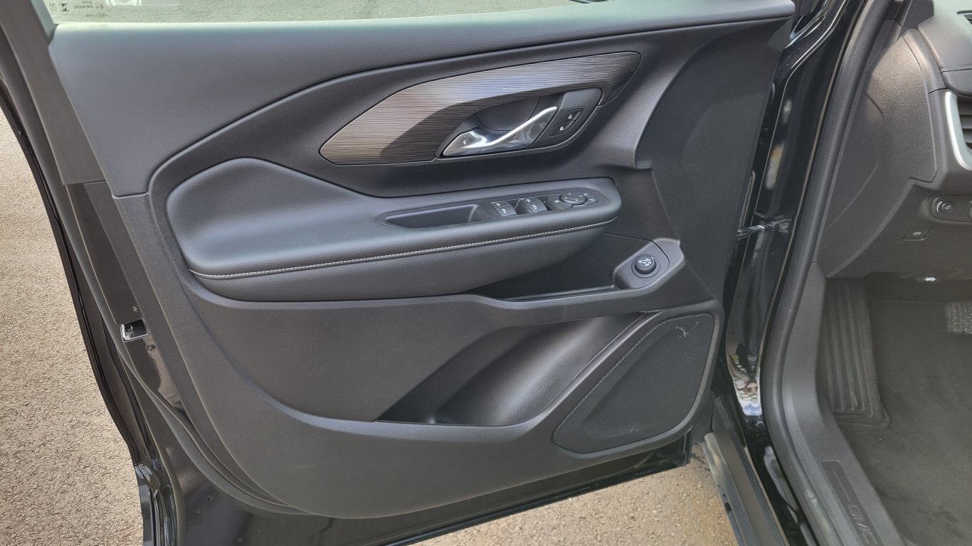 2024 GMC Terrain SLE Elevation