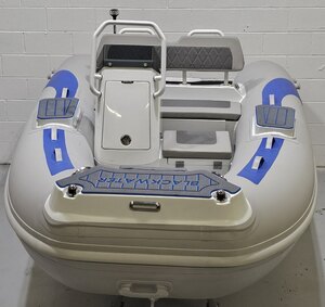 2025 Blackwater XL 330