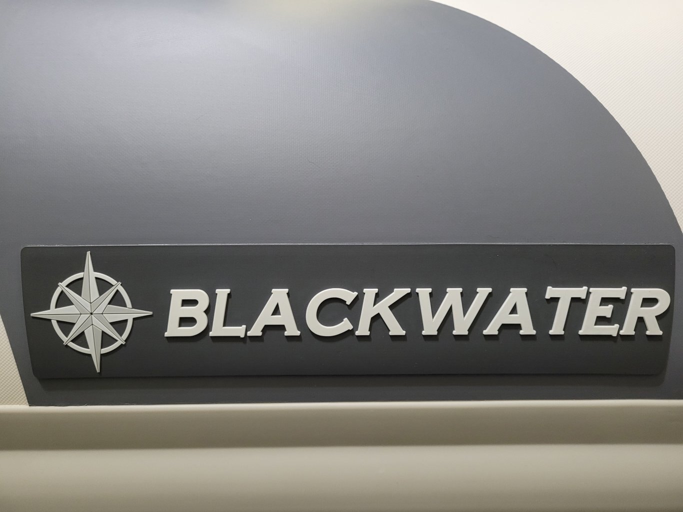 2025 Blackwater XLT 300 White Grey