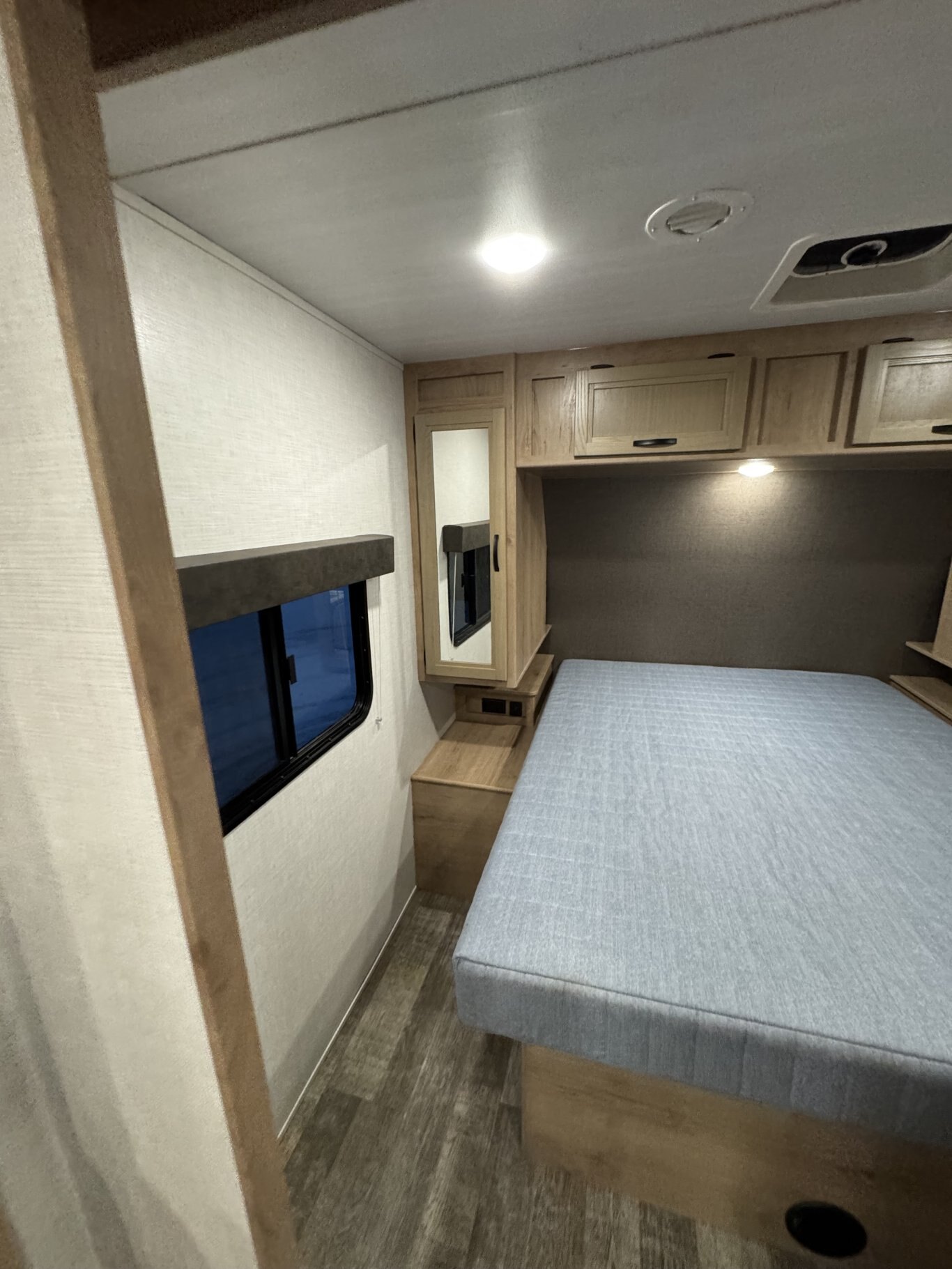 2020 Winnebago Minnie 2701RBS