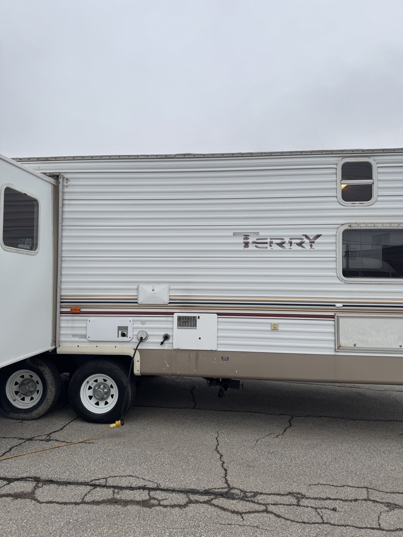 2002 TERRY 39D