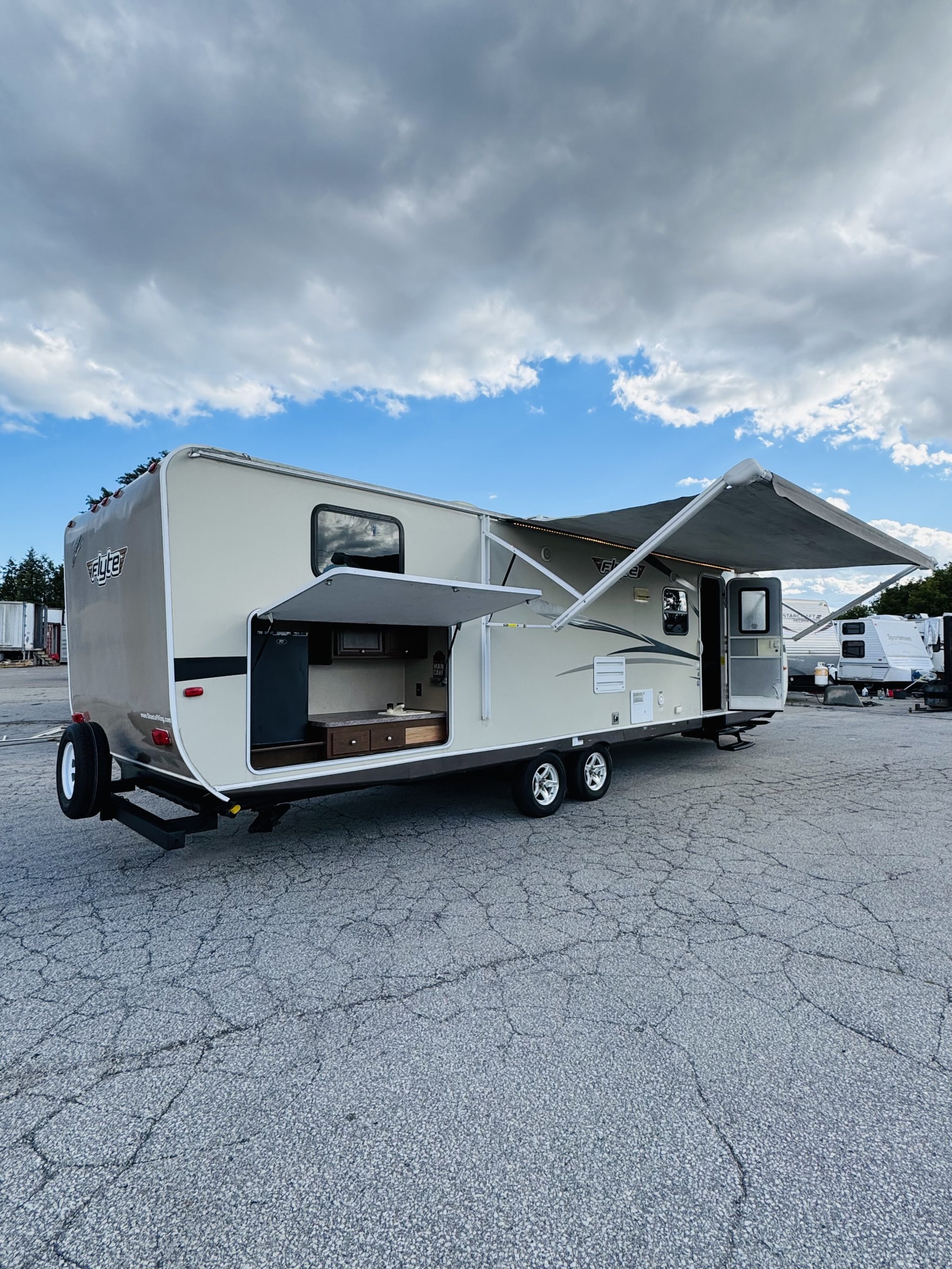 2016 FLYTE 3150K