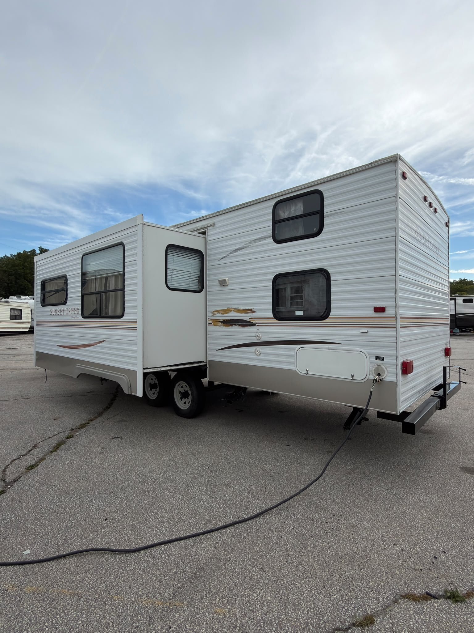2006 SUNSET CREEK 298BH