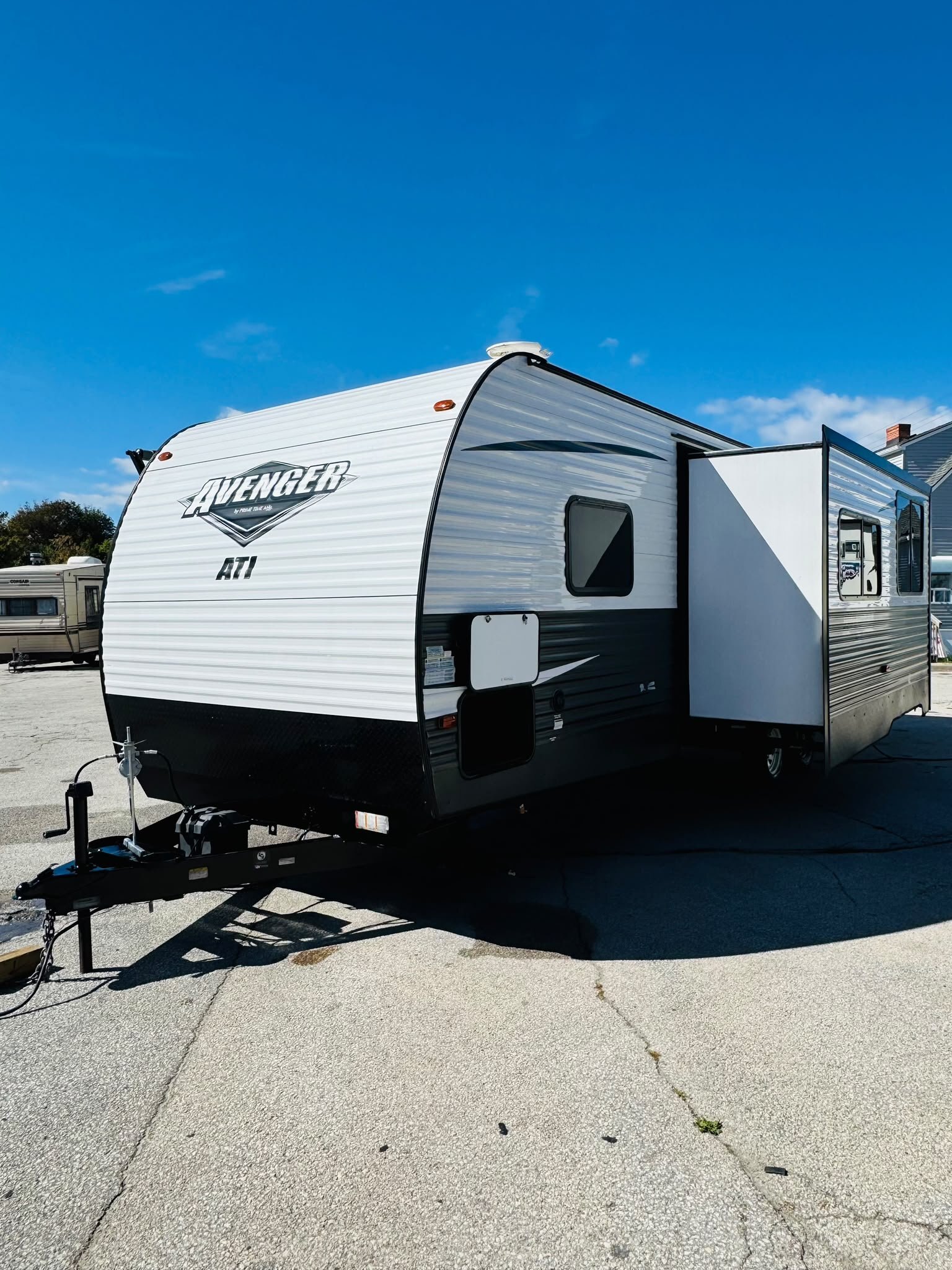 2019 FOREST RIVER AVENGER 29RBS
