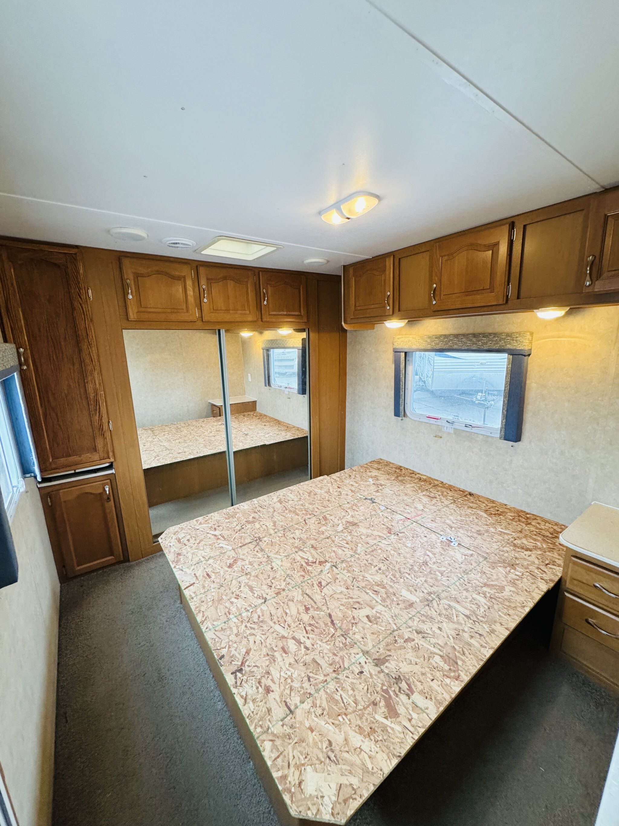 2006 CONQUEST C38DLS