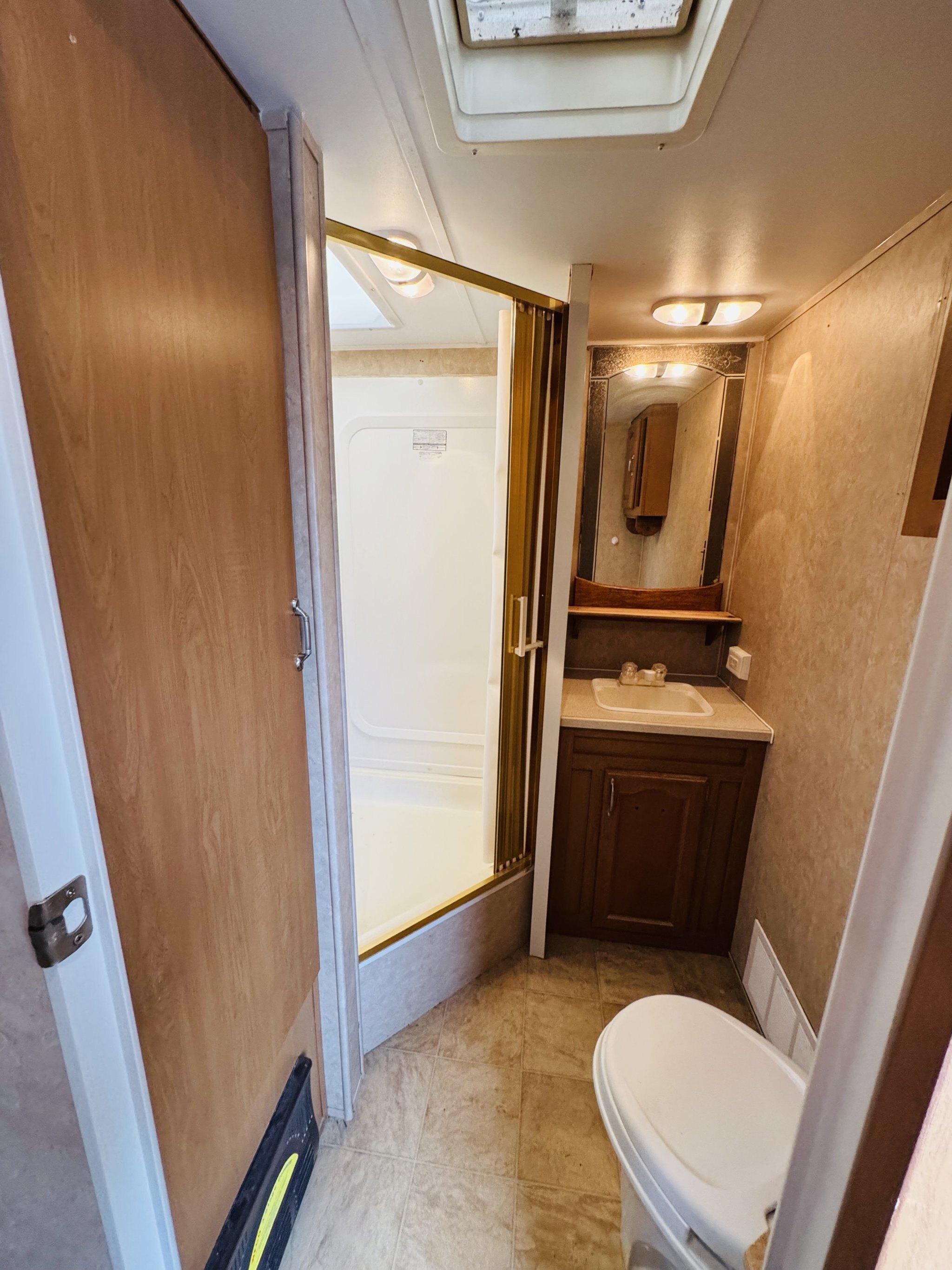 2006 CONQUEST C38DLS