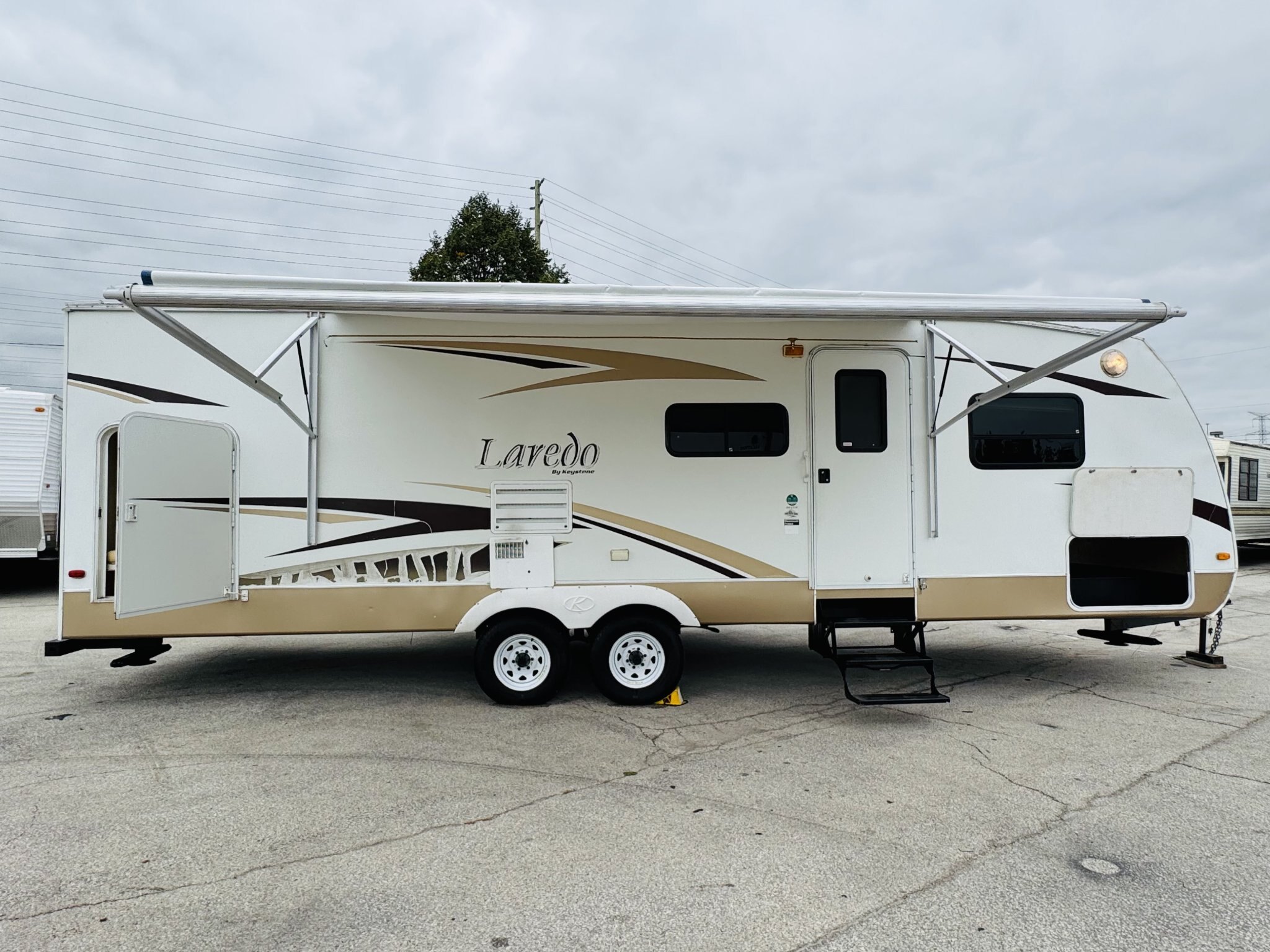 2008 KEYSTONE LAREDO 284BH