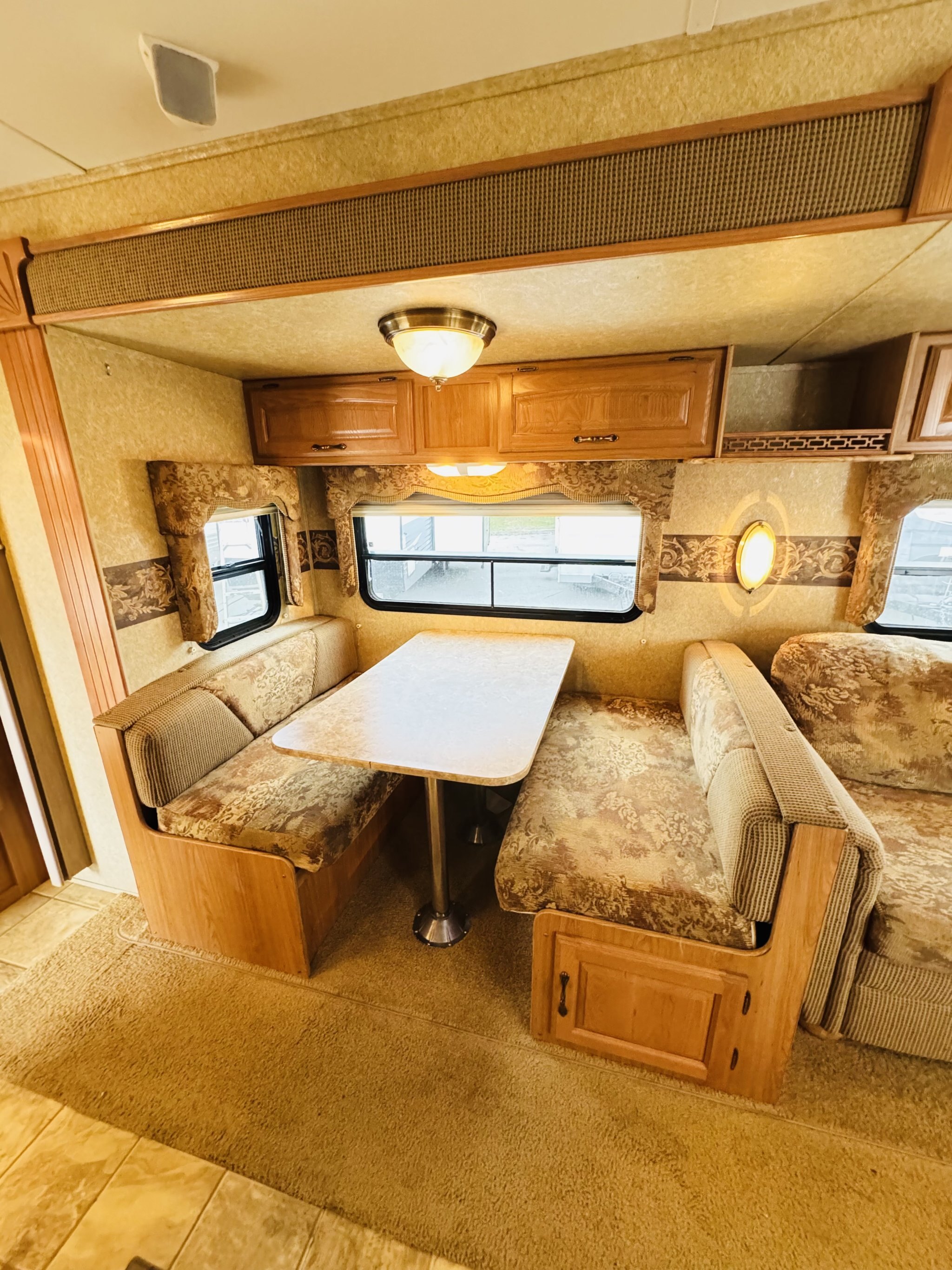 2008 KEYSTONE LAREDO 284BH