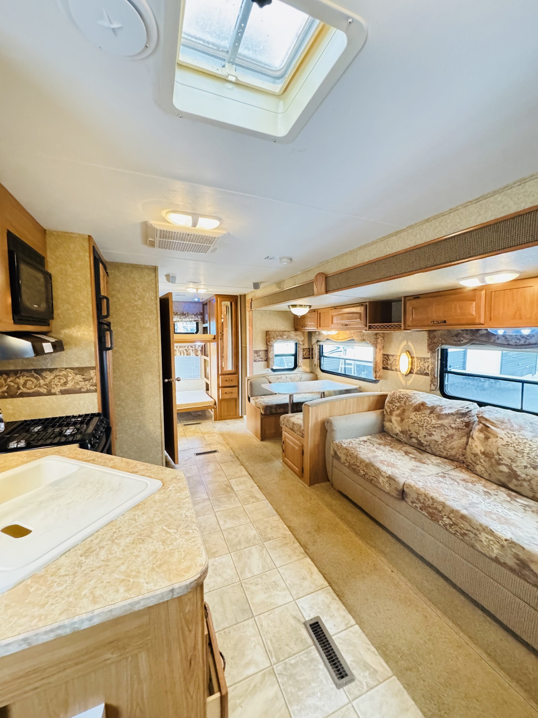 2008 KEYSTONE LAREDO 284BH