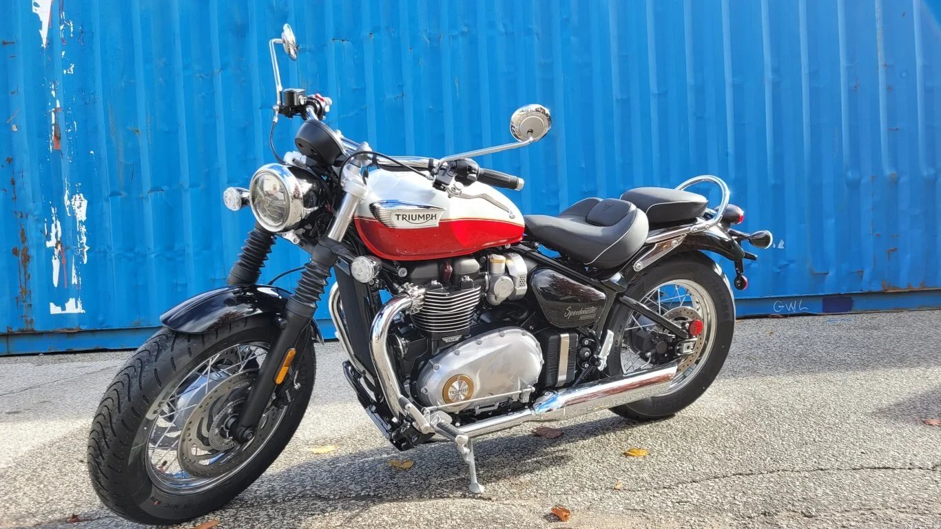 2025 Triumph Bonneville Speedmaster snowdonia white/ red