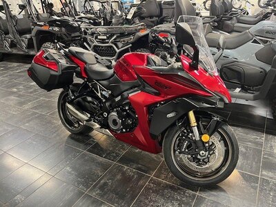 2024 Suzuki GSX-S1000GTA Candy Daring Red ONE OWNER LIKE NEW CERTIFIED READY FOR SPORT TOURING $13499 PLUS HST