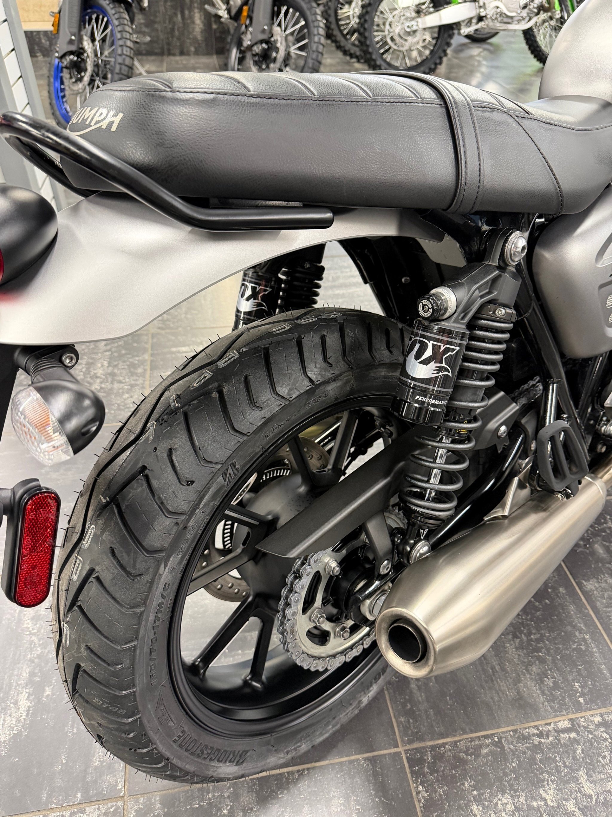 2022 Triumph STREET TWIN EC1 LIMITED EDITION 900CC CERTIFIED READY TO RIDE CASH PRICE $7999 PLUS HST