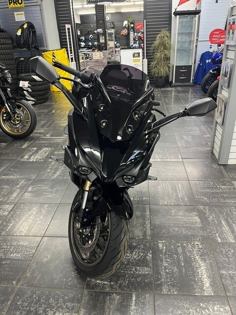 2024 Suzuki GSX S1000GTA Glass Sparkle Black SPORT TOUR CERTIFIED READY TO RIDE $13499 PLUS HST