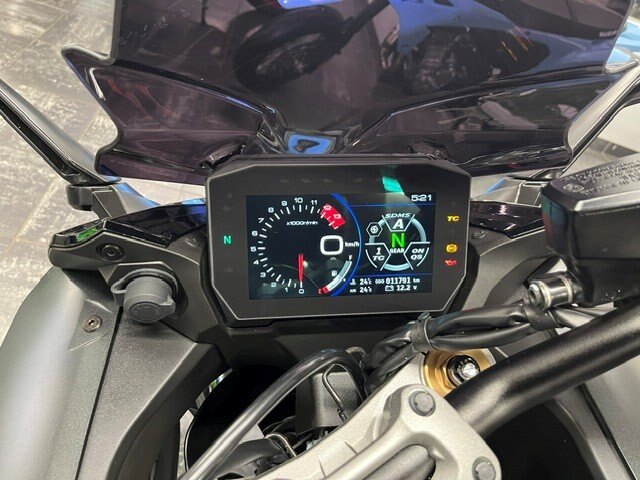 2024 Suzuki GSX S1000GTA Glass Sparkle Black SPORT TOUR CERTIFIED READY TO RIDE $13499 PLUS HST