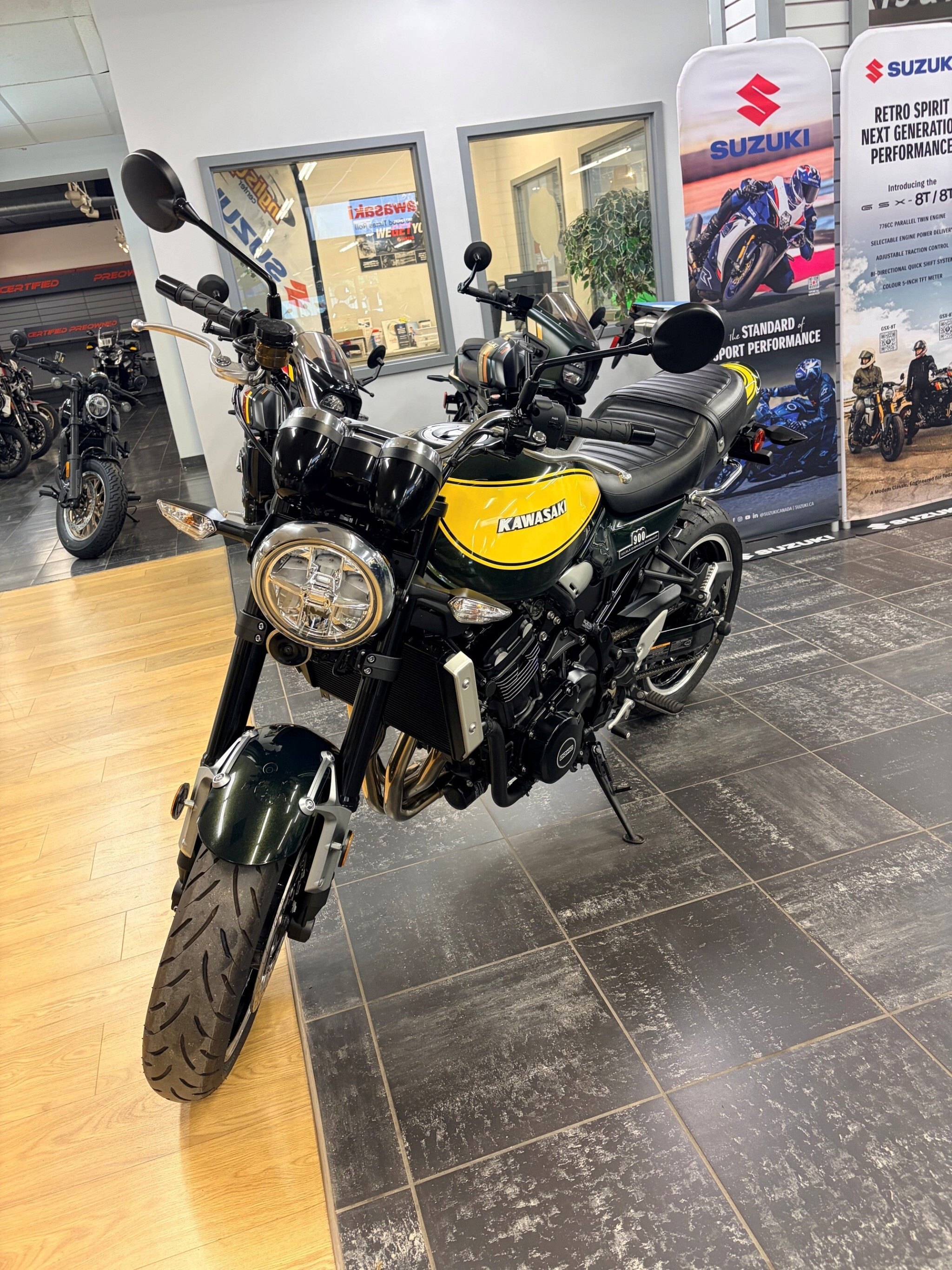 2024 Kawasaki Z900RS YELLOW BALL EDITION LIKE NEW VERY RARE ZR900 RETRO CASH PRICING CERTIFED READY TO RIDE