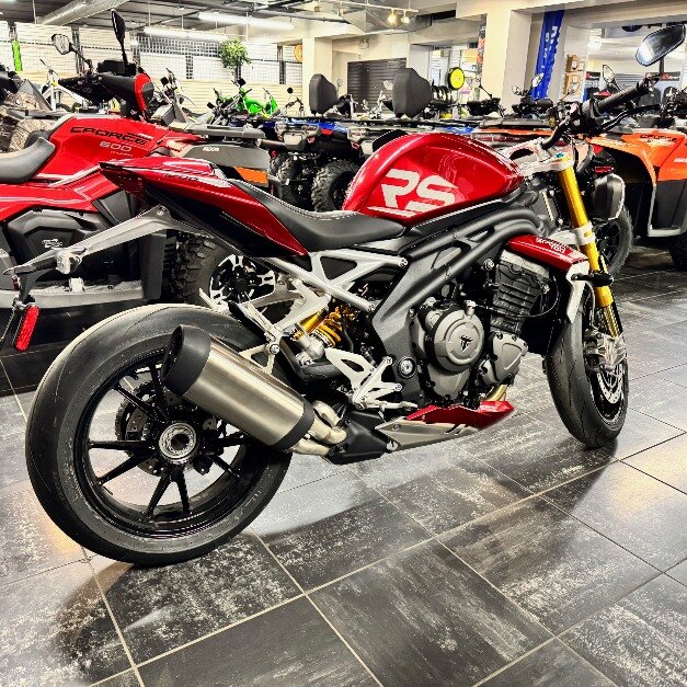 2024 Triumph Speed Triple 1200 RS Carnival Red (only 186km)