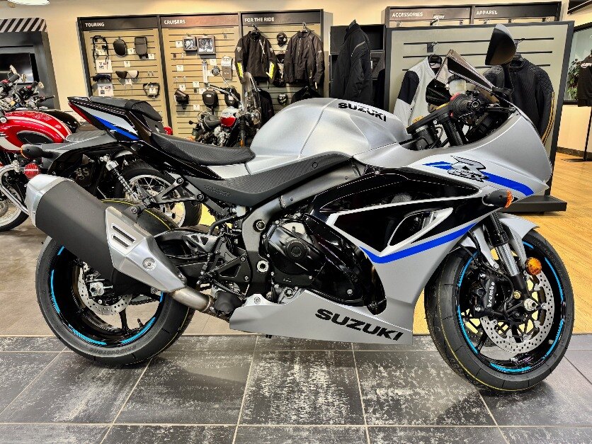2025 GSXR1000AM5 MATTE SILVER LIMITED LAST ONE DECEMBER CASH SALE SPRING LAYAWAY $19499 PLUS HST