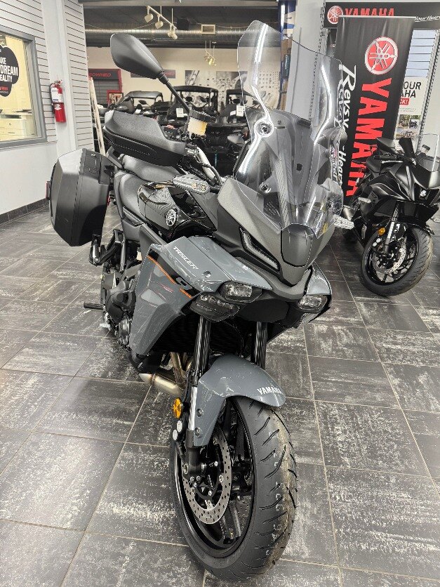 2025 Yamaha Tracer 9 Y AMT Raven NEW MODEL FEATURE LOADE AUTO OR MANUAL SHIFT CASH PRICE $15499 PLUS HST