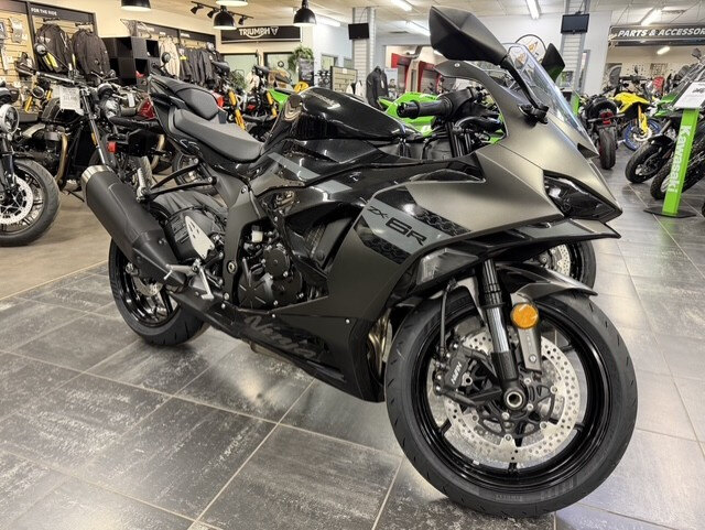 Kawasaki | Ingliscycle | London, ON | 519-455-3840