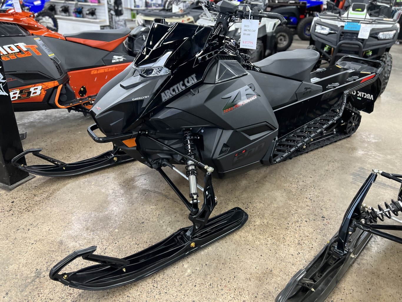 2025 Arctic Cat ZR 600