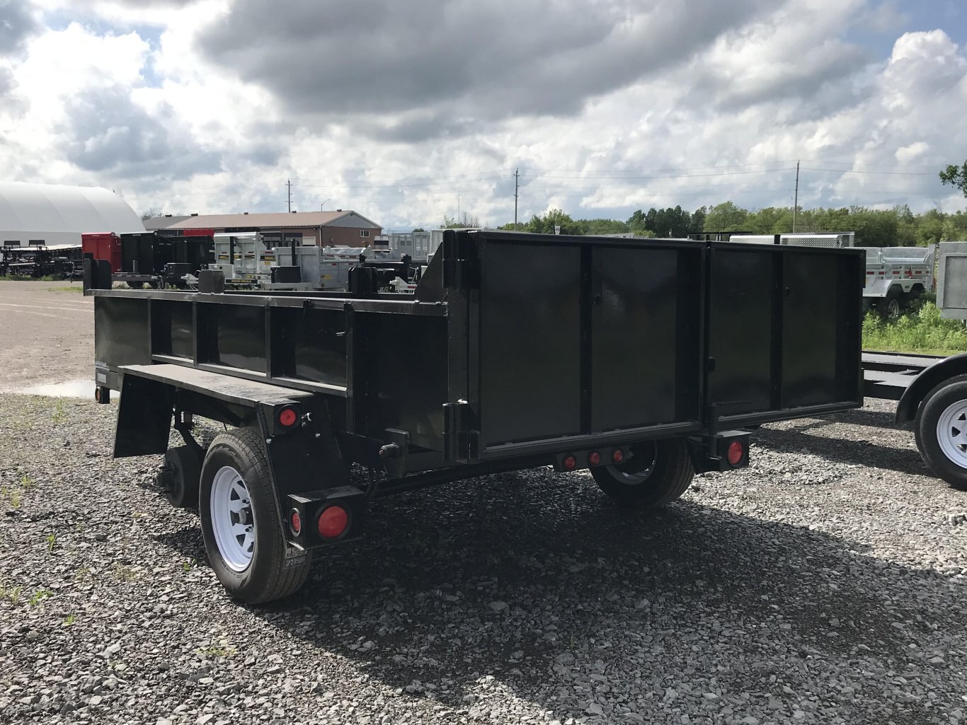 Advantage 3.5 Ton 6X12 Dump Trailer