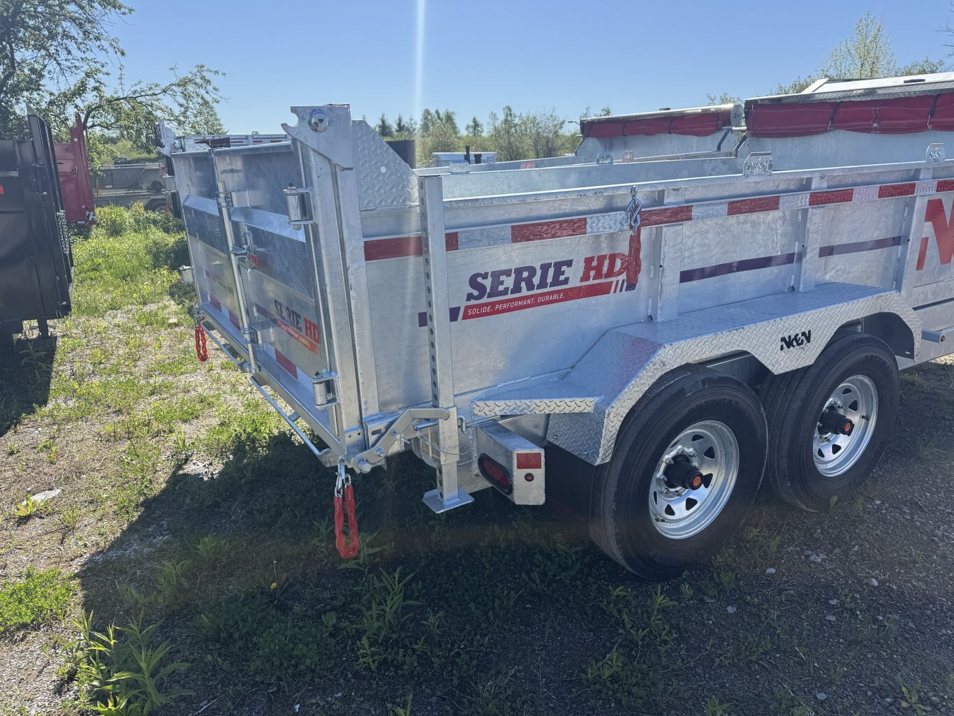 N&N 7 Ton Gooseneck Dump Trailer