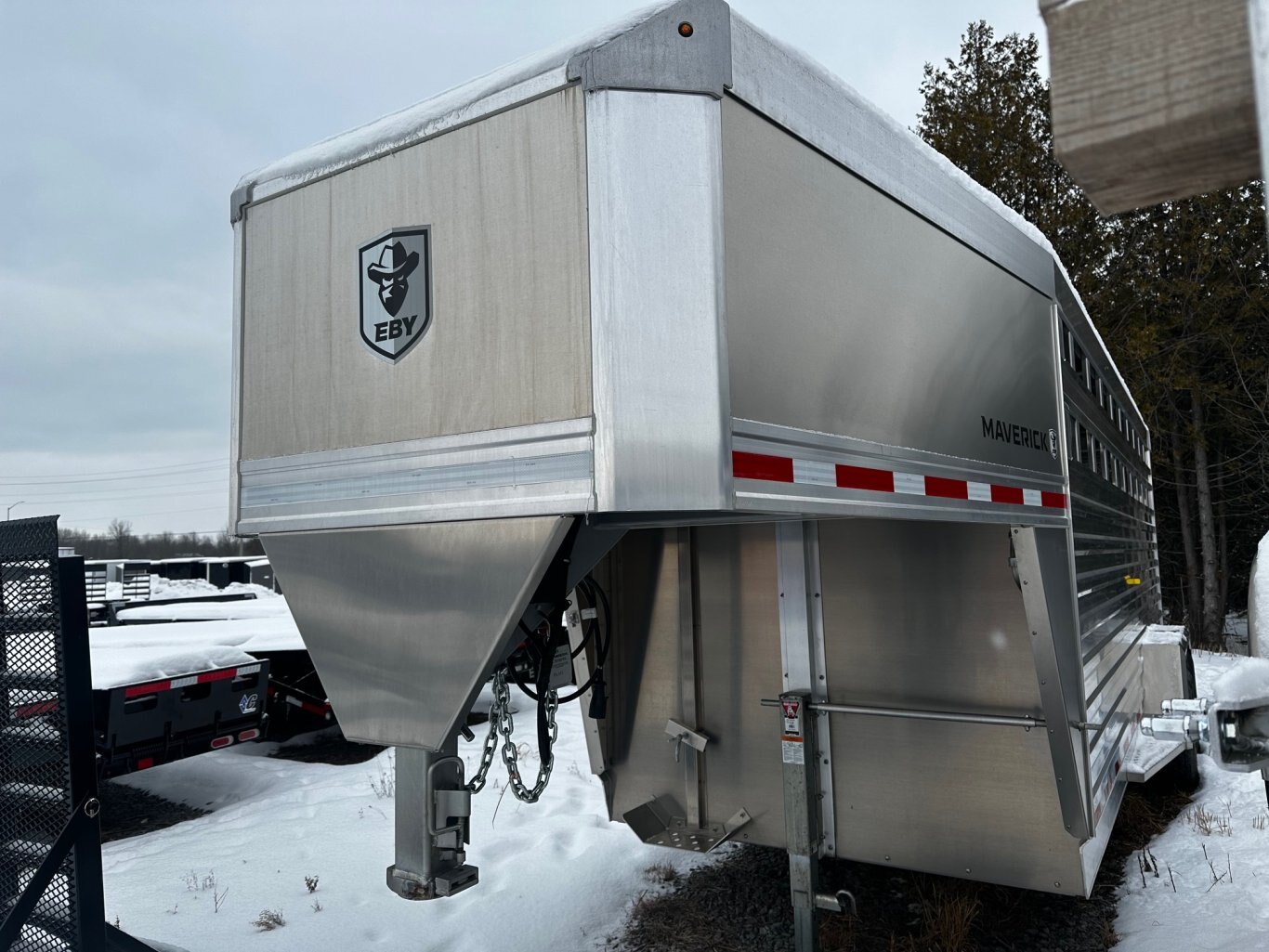 EBY Maverick 20' Aluminum Livestock Trailer