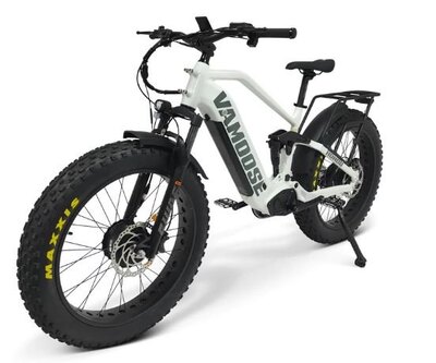 Vamoose HONDO AWD Gloss White and Gunmetal Grey