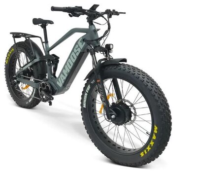 Vamoose HONDO AWD Nardo Grey and Sharkskin Grey