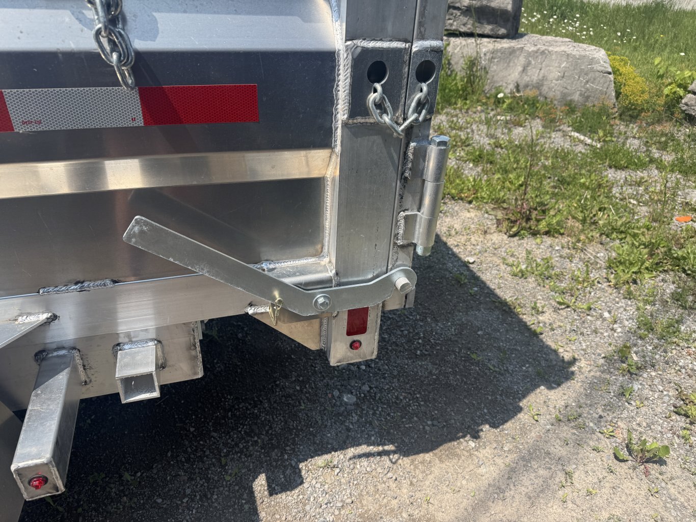 ENBECK 5 TON ALUMINUM DUMP TRAILER