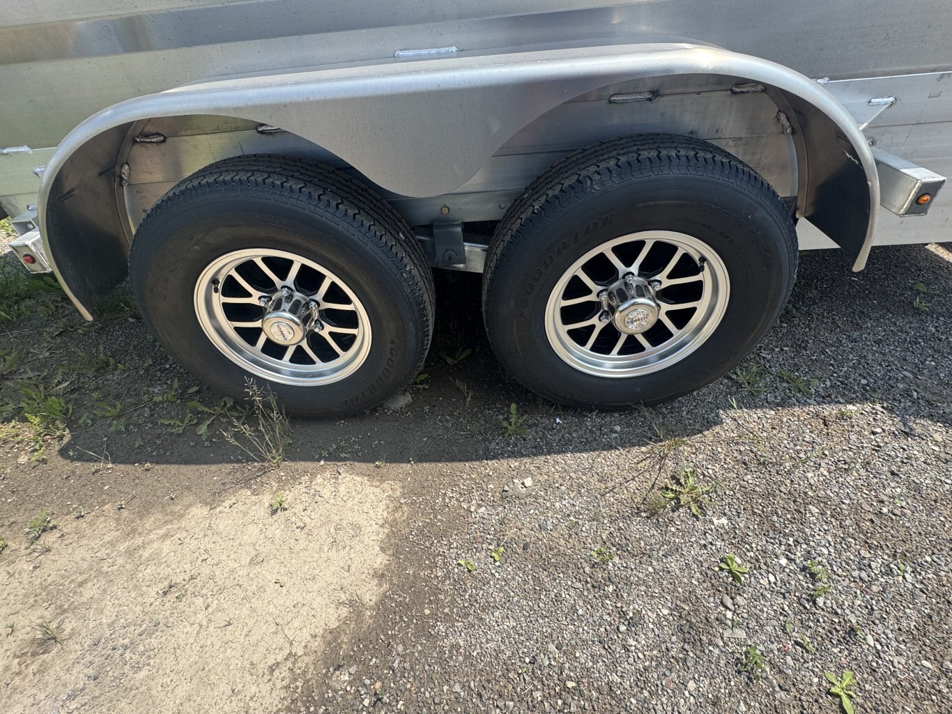 ENBECK 5 TON ALUMINUM DUMP TRAILER