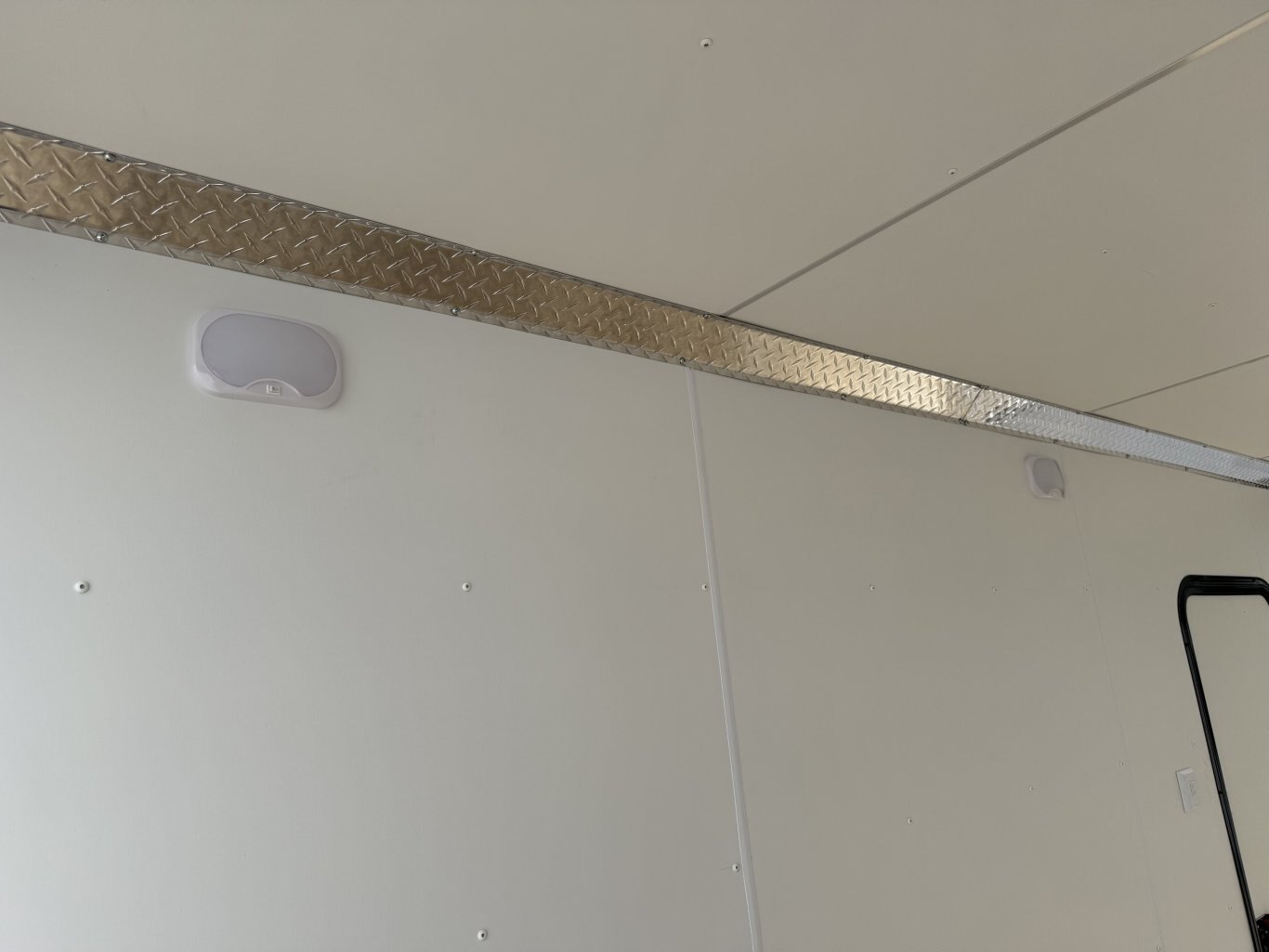 Legend Explorer Snow Tandem Axle 7x27