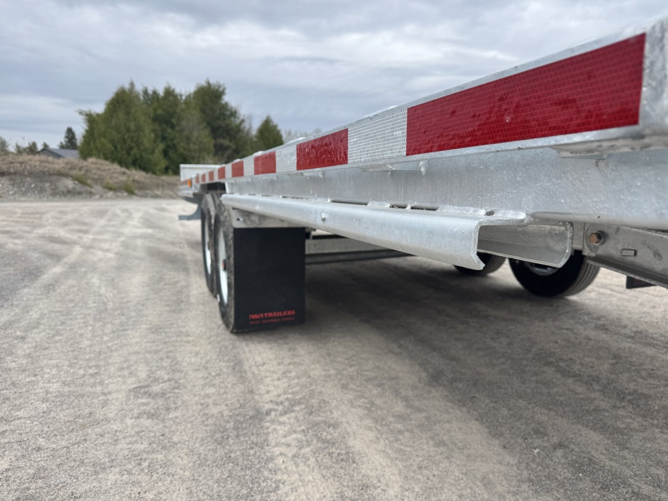 2025 N&N 24' DECKOVER TILT TRAILER