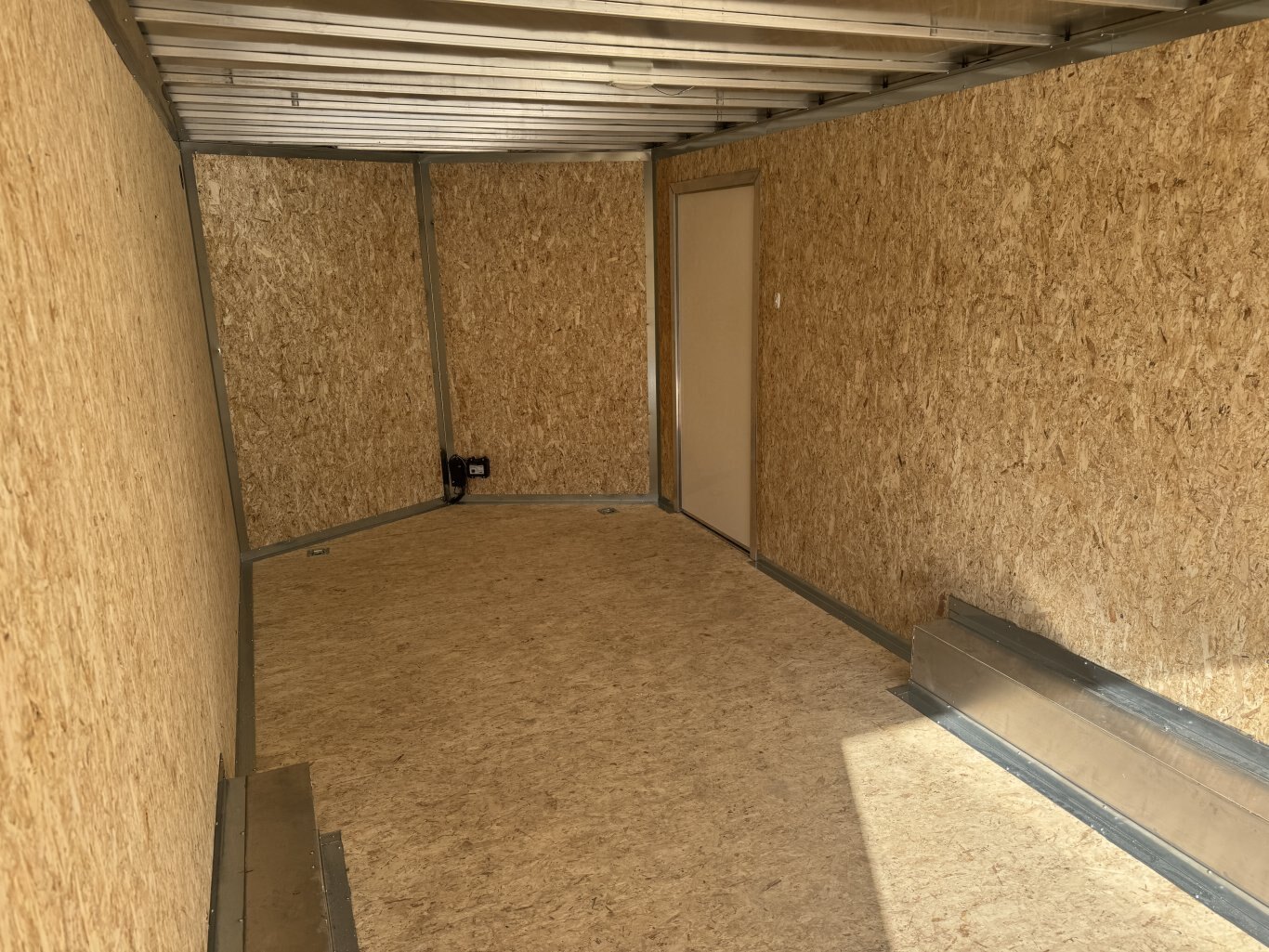 2025 ENBECK 20' CARGO TRAILER