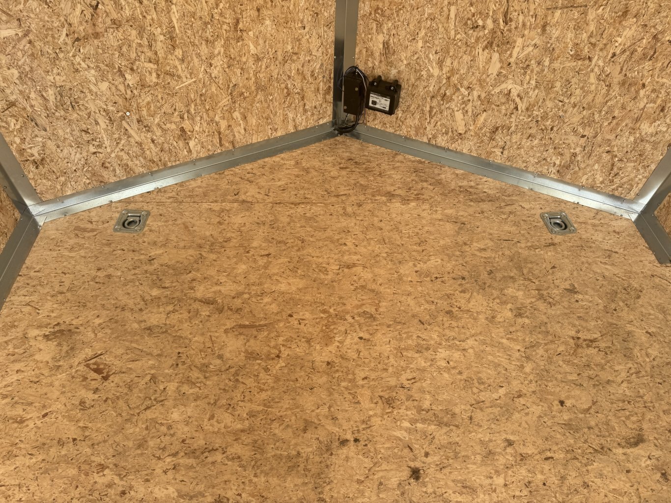 2025 ENBECK 20' CARGO TRAILER