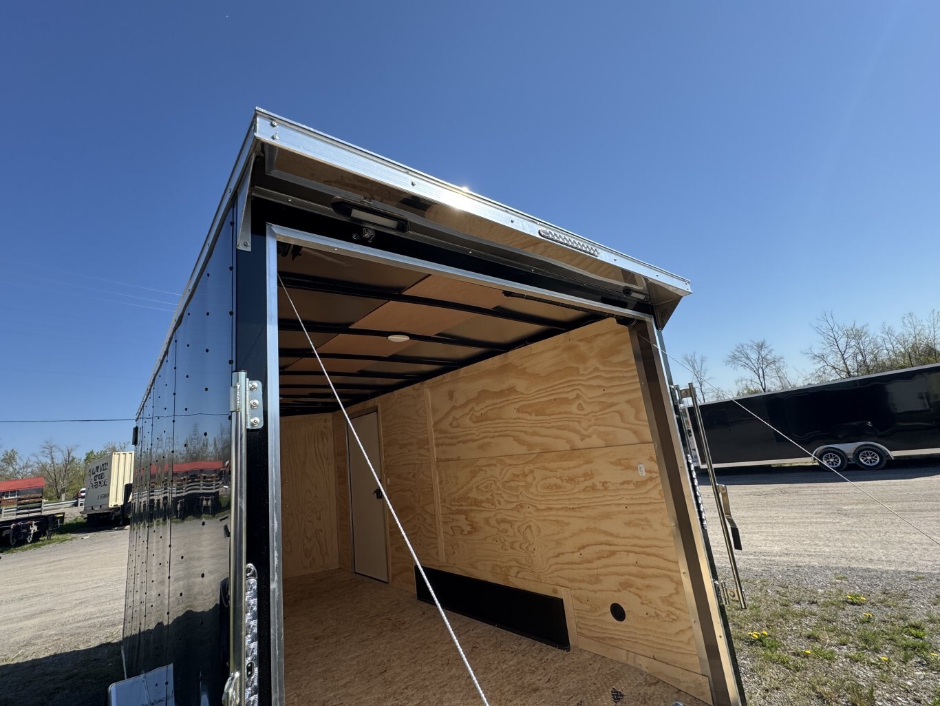 DARKHORSE 16' CARGO TRAILER