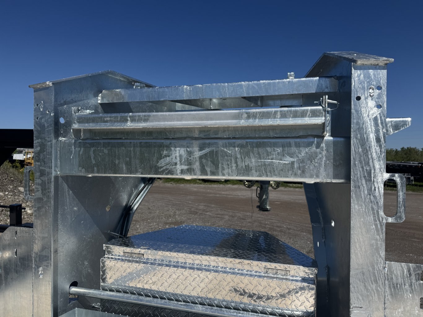 2025 ONE SIXTEEN 25' GN EQUIPMENT TRAILER