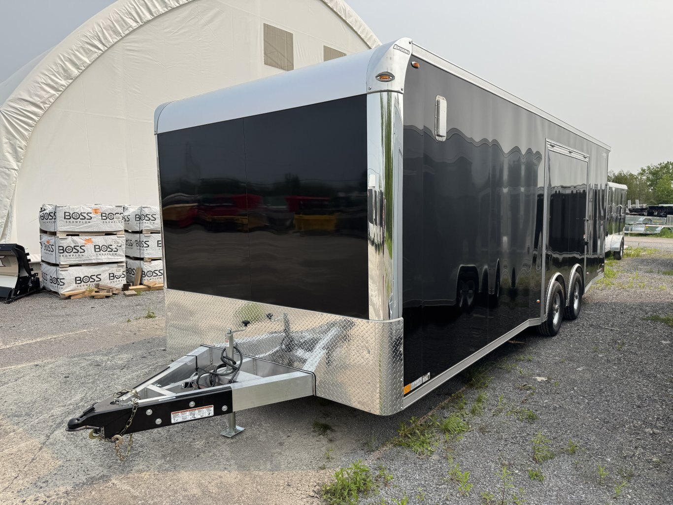 2026 LEGEND 24' ENCLOSED TRAILER