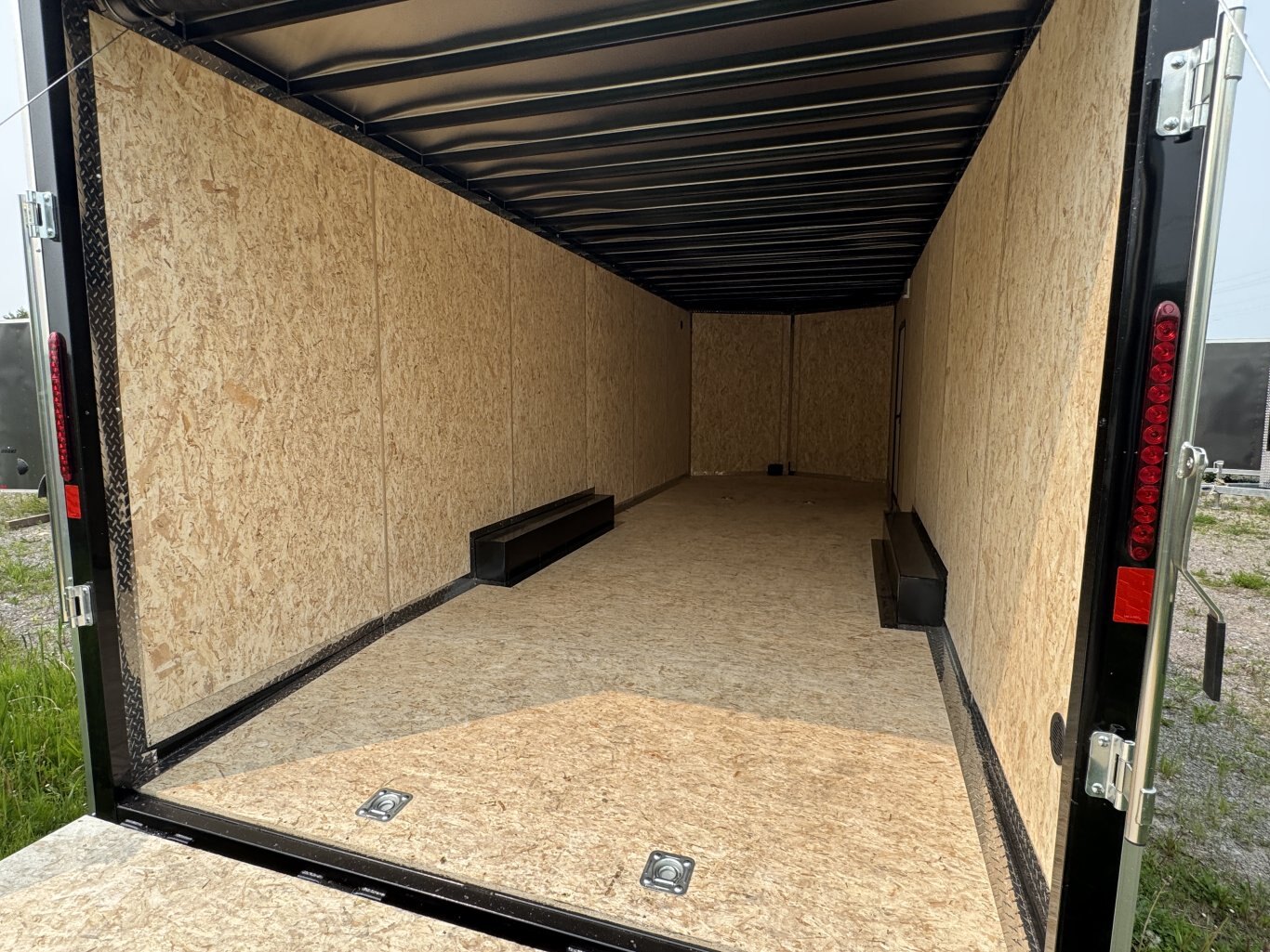 2026 LEGEND 22' ENCLOSED TRAILER