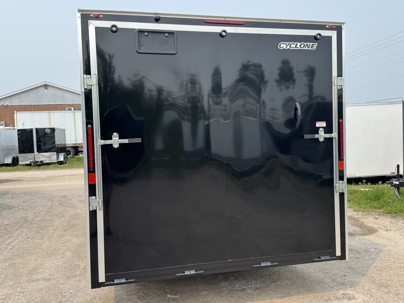 2026 LEGEND 22' ENCLOSED TRAILER