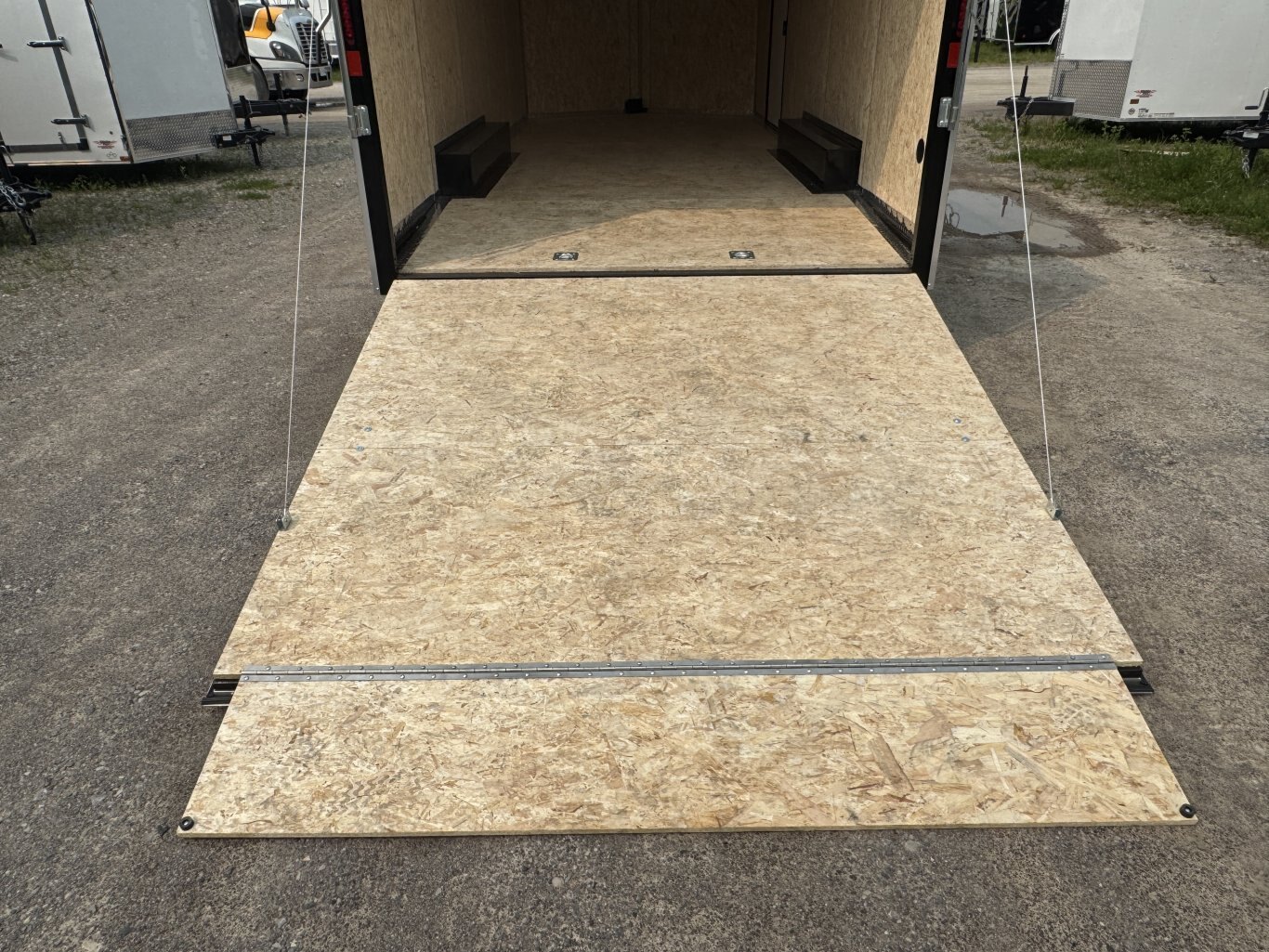 2026 LEGEND 22' ENCLOSED TRAILER