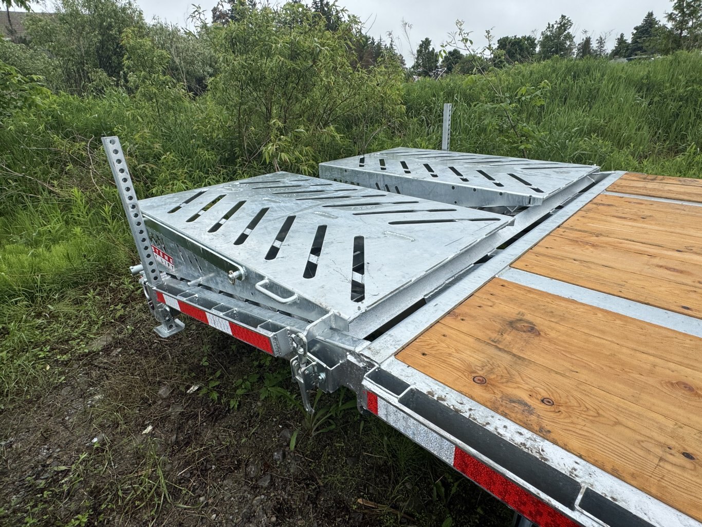 2025 N&N 40' EQUIPMENT TRAILER