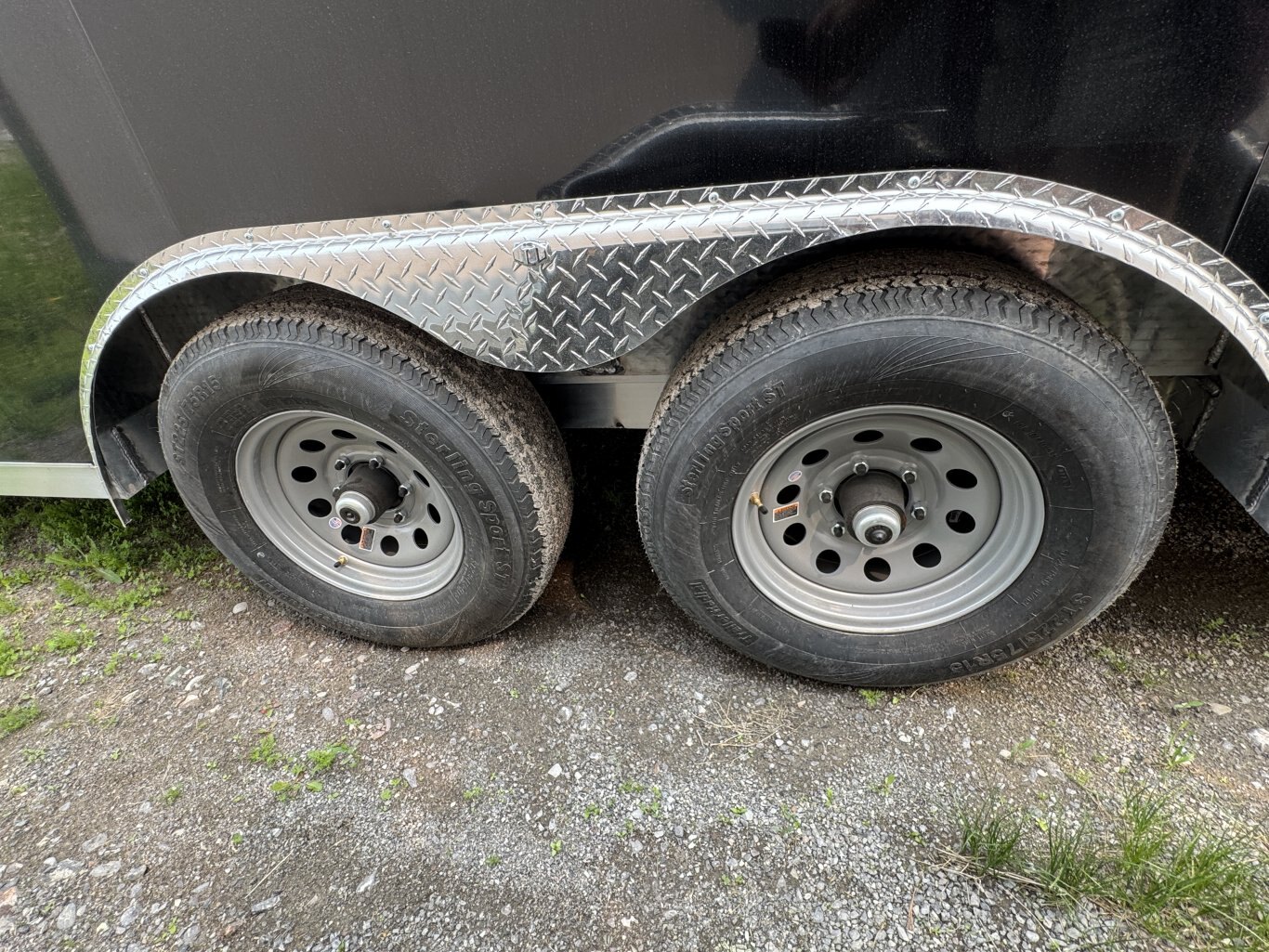 LEGEND 26' ENCLOSED TRAILER