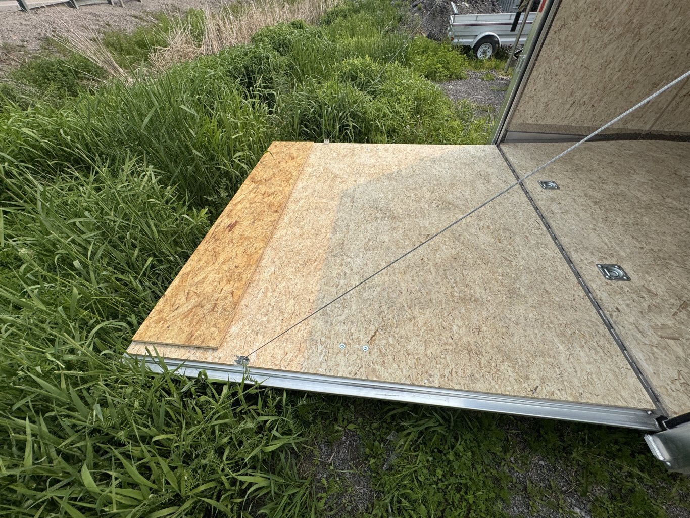 LEGEND 26' ENCLOSED TRAILER