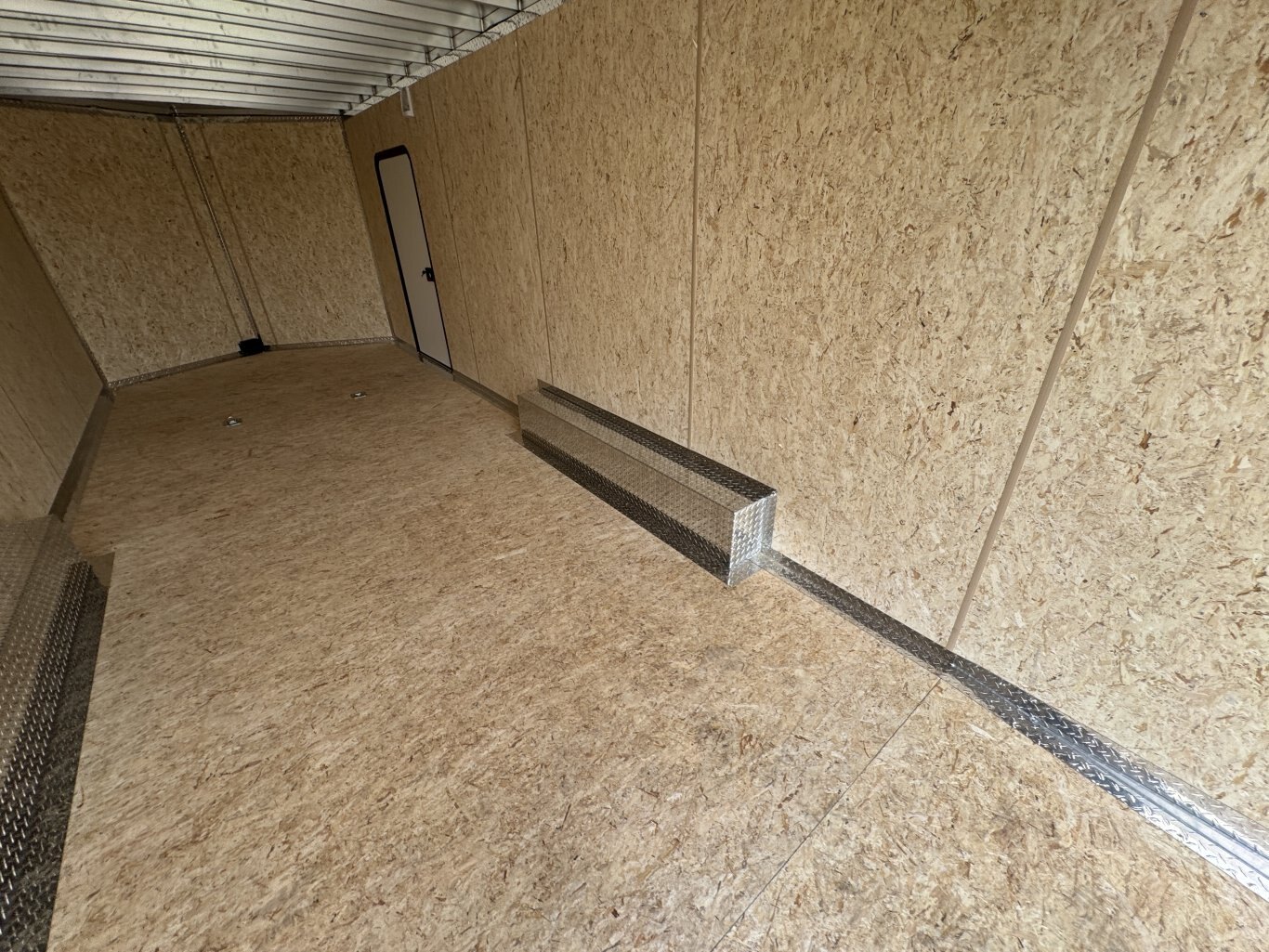 LEGEND 26' ENCLOSED TRAILER