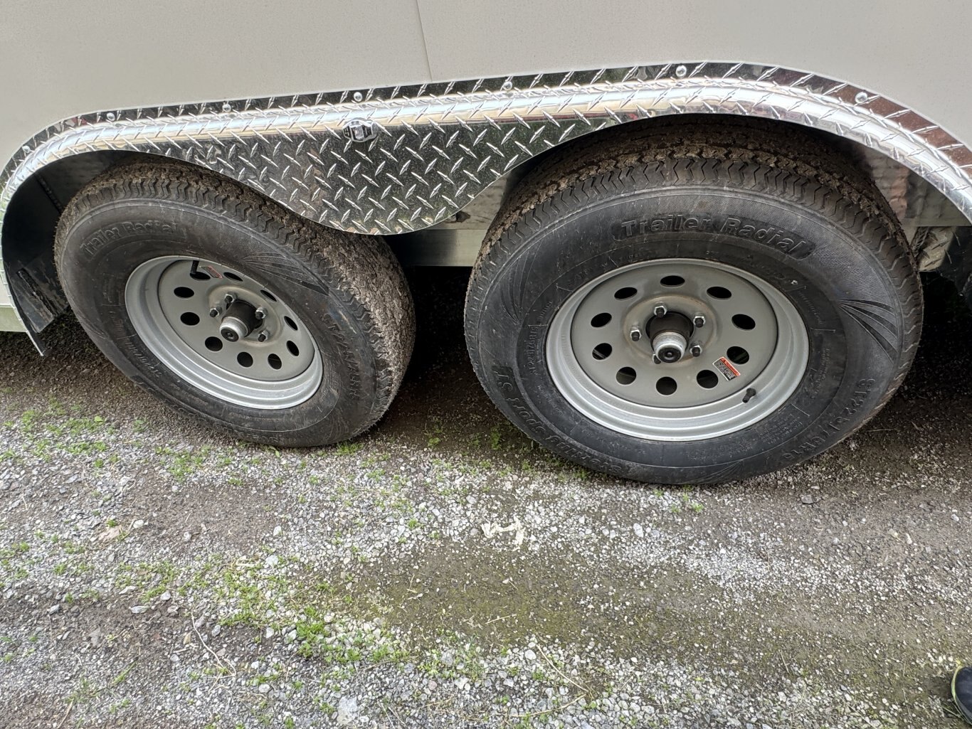 LEGEND 22' ENCLOSED TRAILER